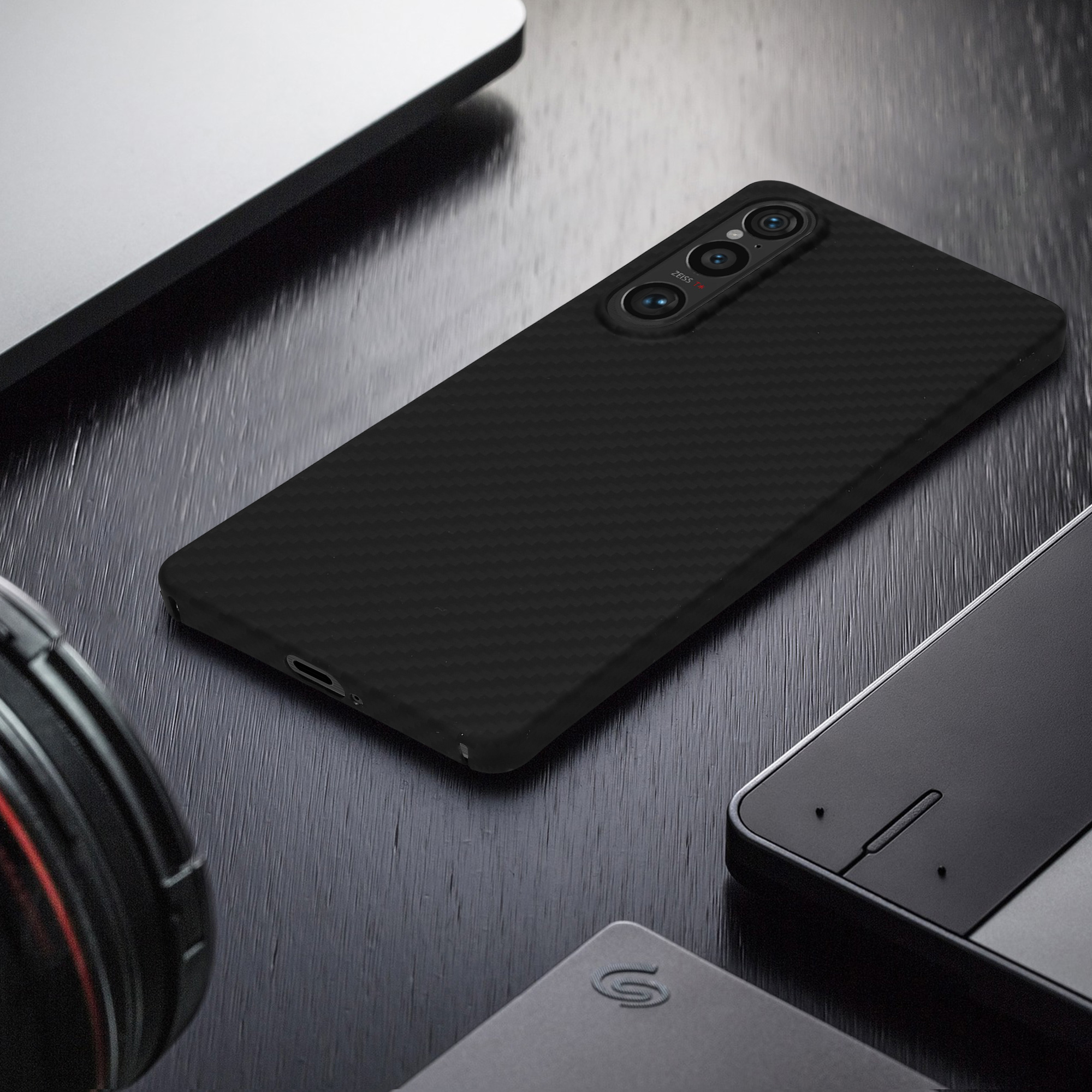 Aramidový kryt kwmobile - Sony Xperia 1 VI - černá matná