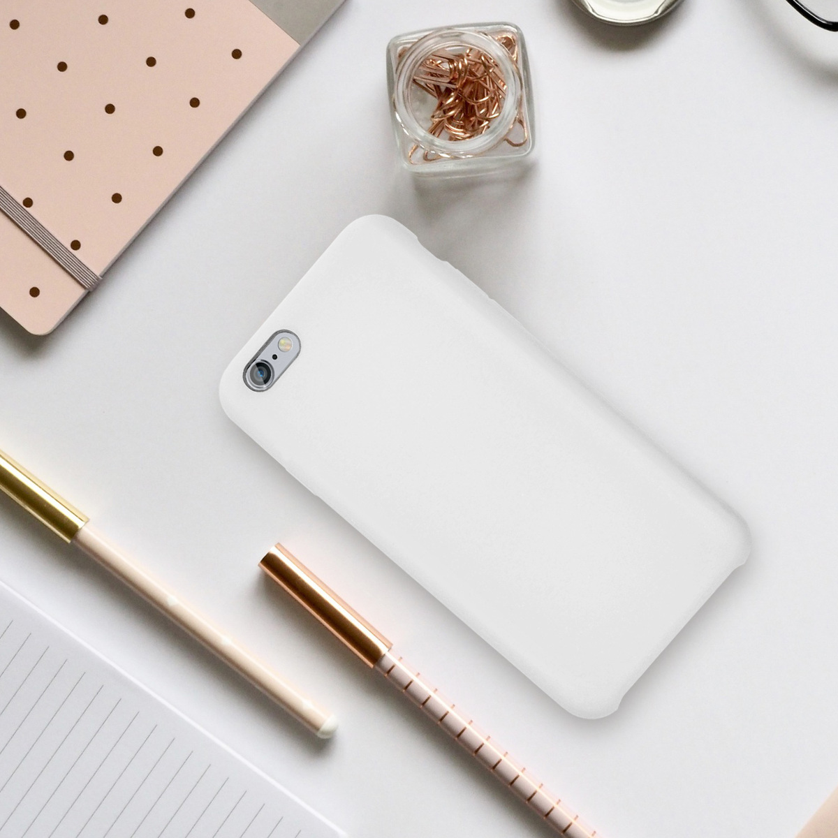 Silikonový kryt kwmobile pro Apple iPhone 6 / 6S - bílá