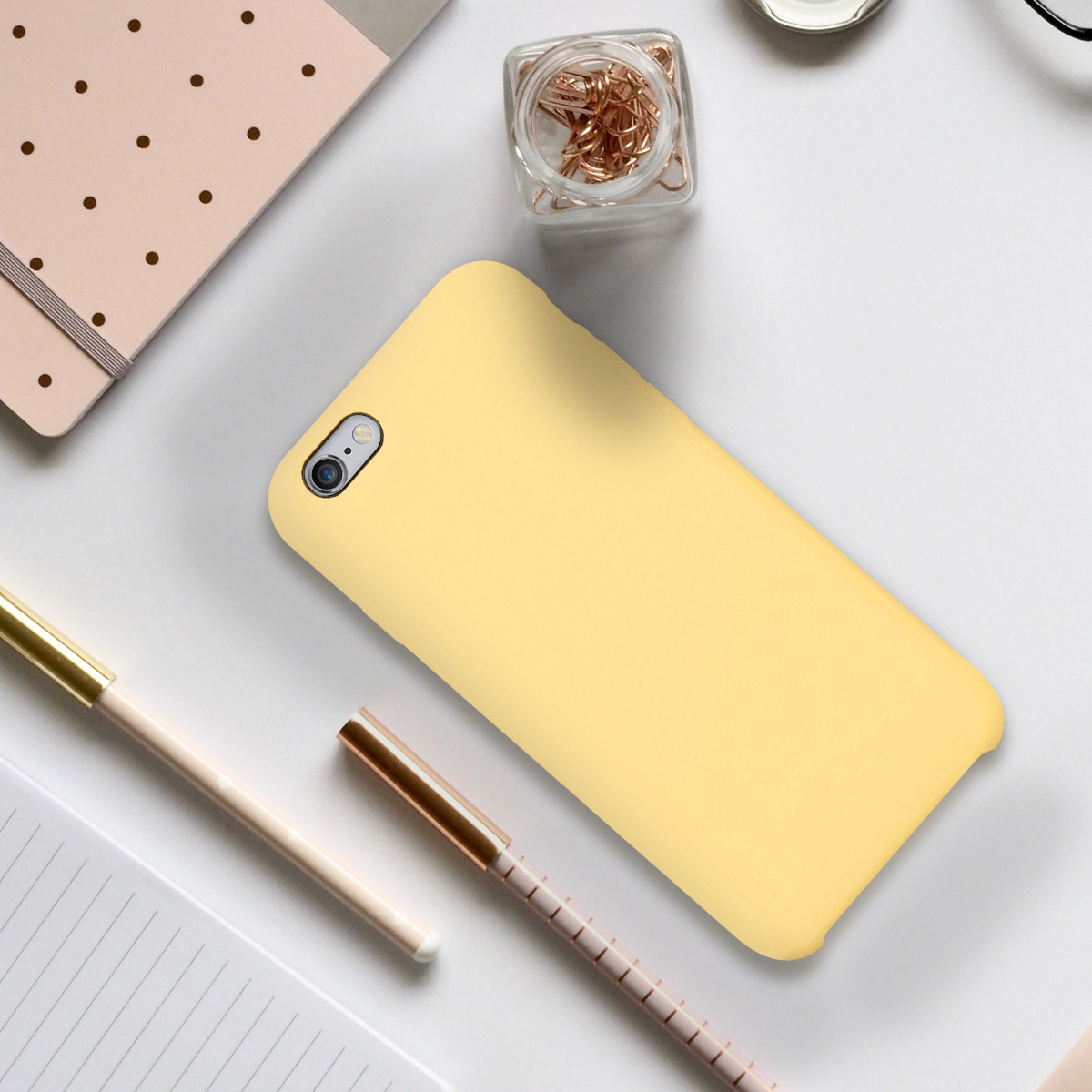 Silikonový kryt kwmobile pro Apple iPhone 6 / 6S - žlutá