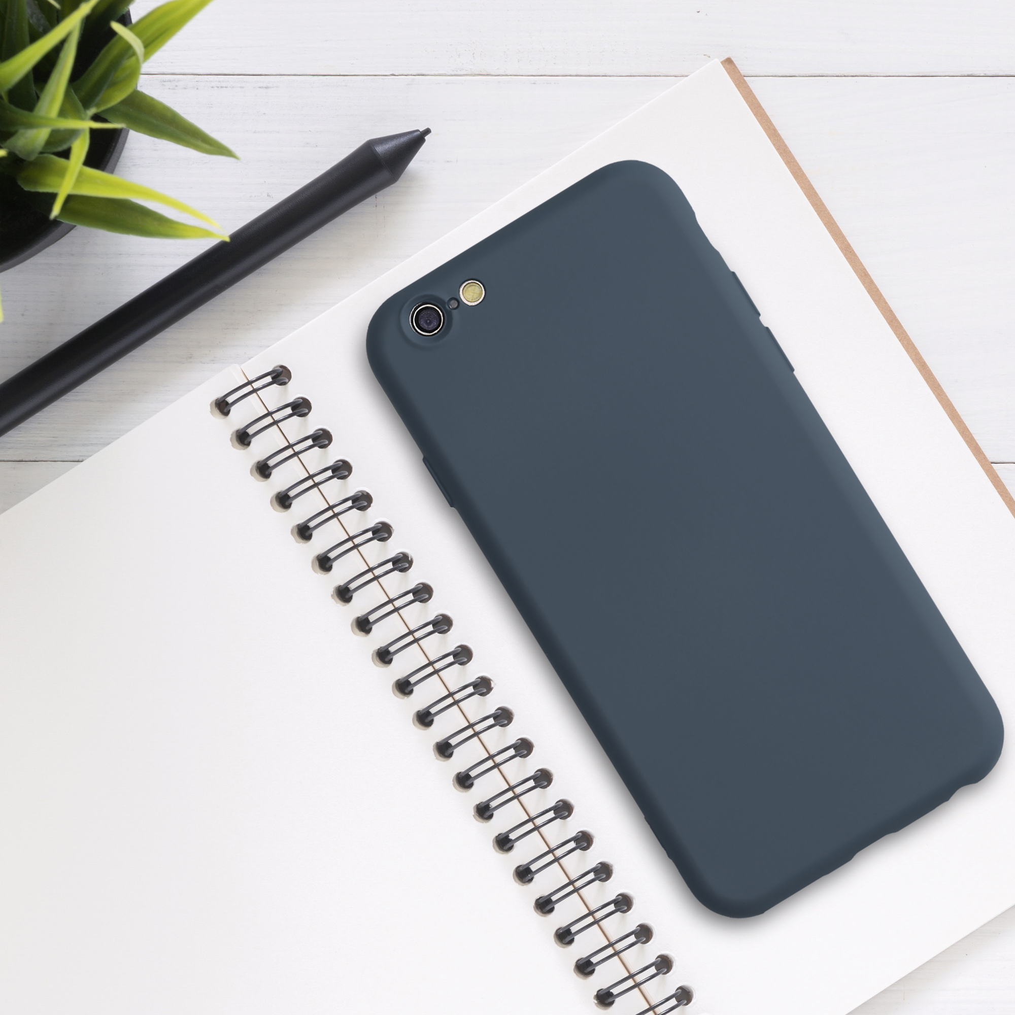 Silikonový kryt kwmobile pro Apple iPhone 6 / 6S