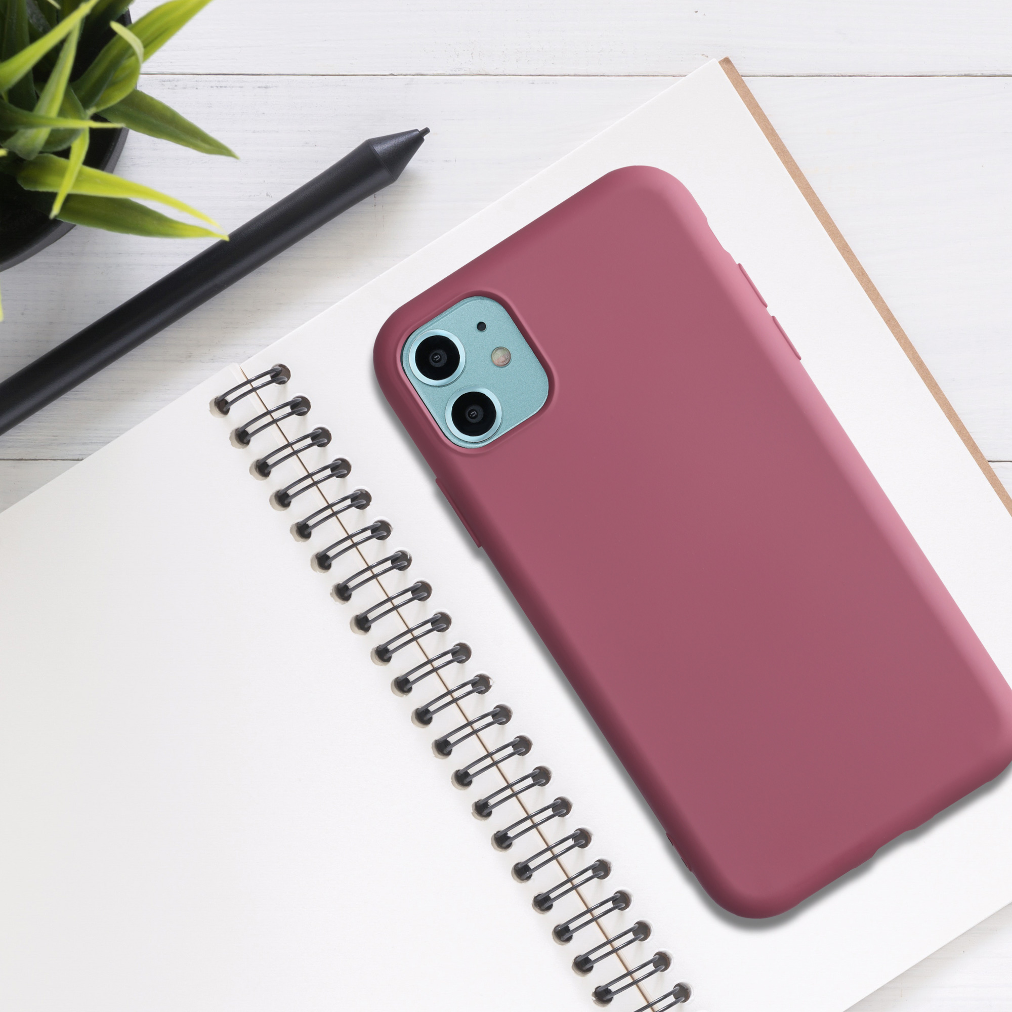 Kryt na mobil kwmobile iPhone 11 Case - tmavě růžová