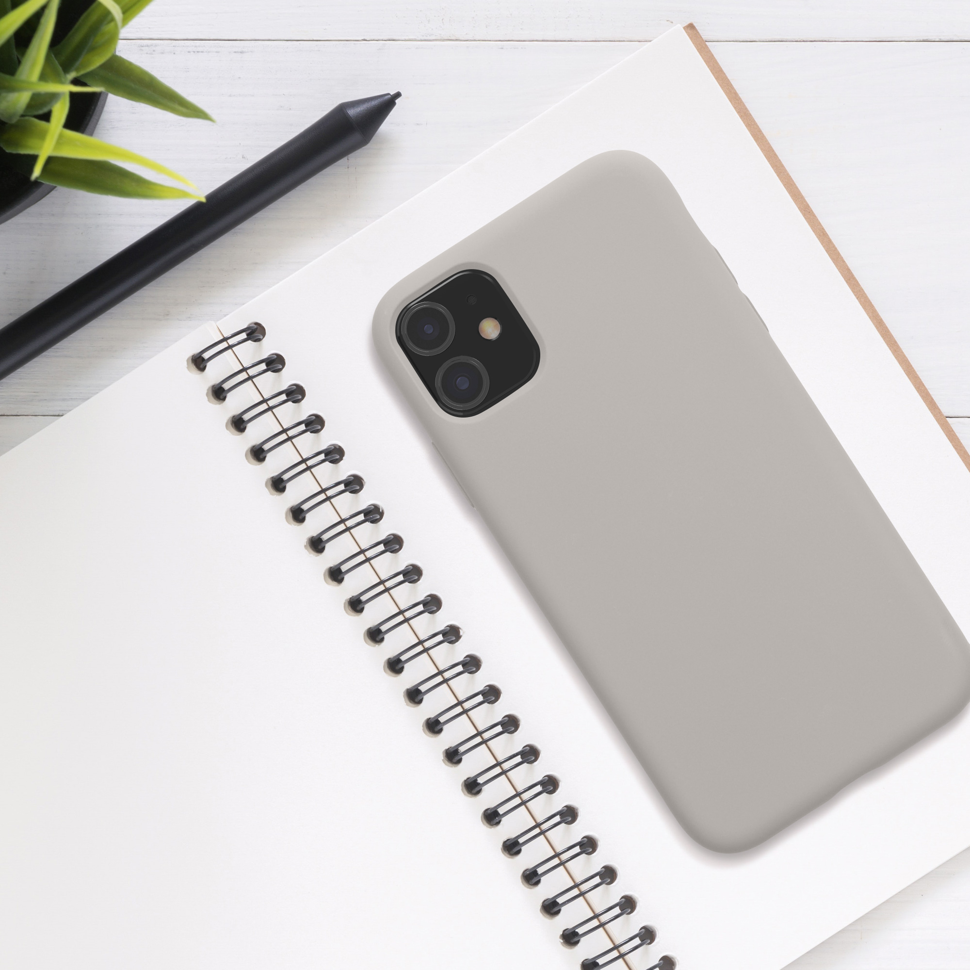 Kryt na mobil kwmobile iPhone 11 Case - taupe