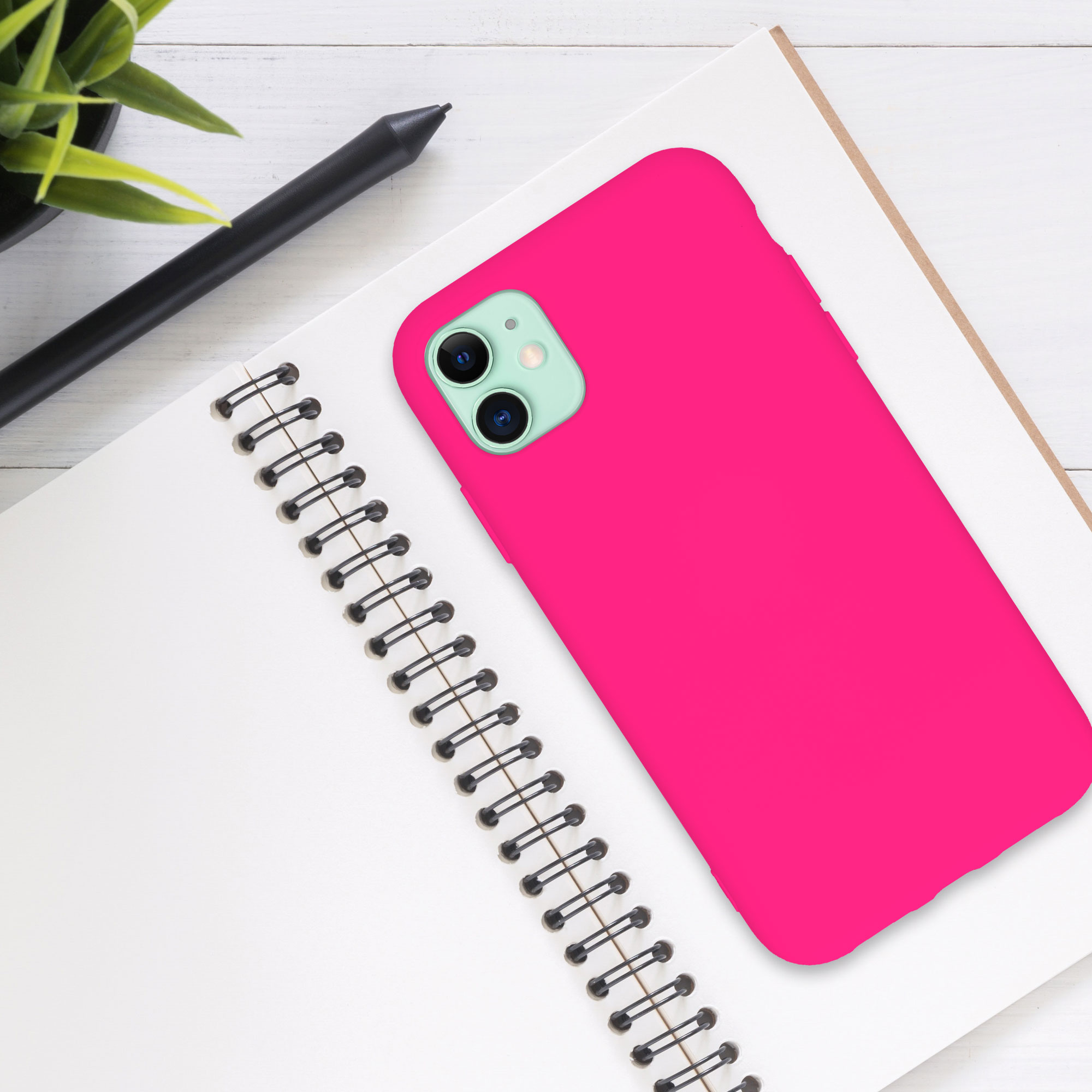 Kryt na mobil kwmobile iPhone 11 Case - neonově růžová