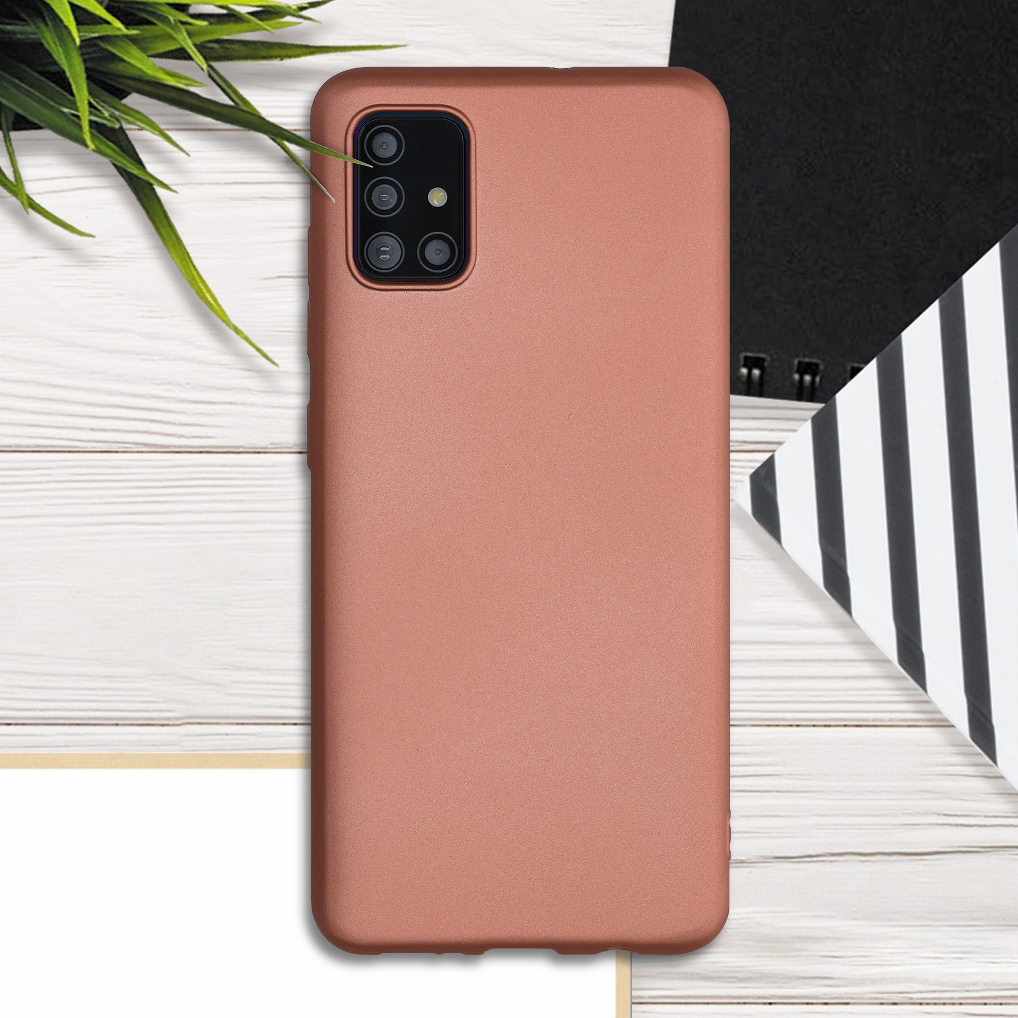 Kryt na mobil Samsung Galaxy A51 kwmobile TPU metalický Metalická bronzová