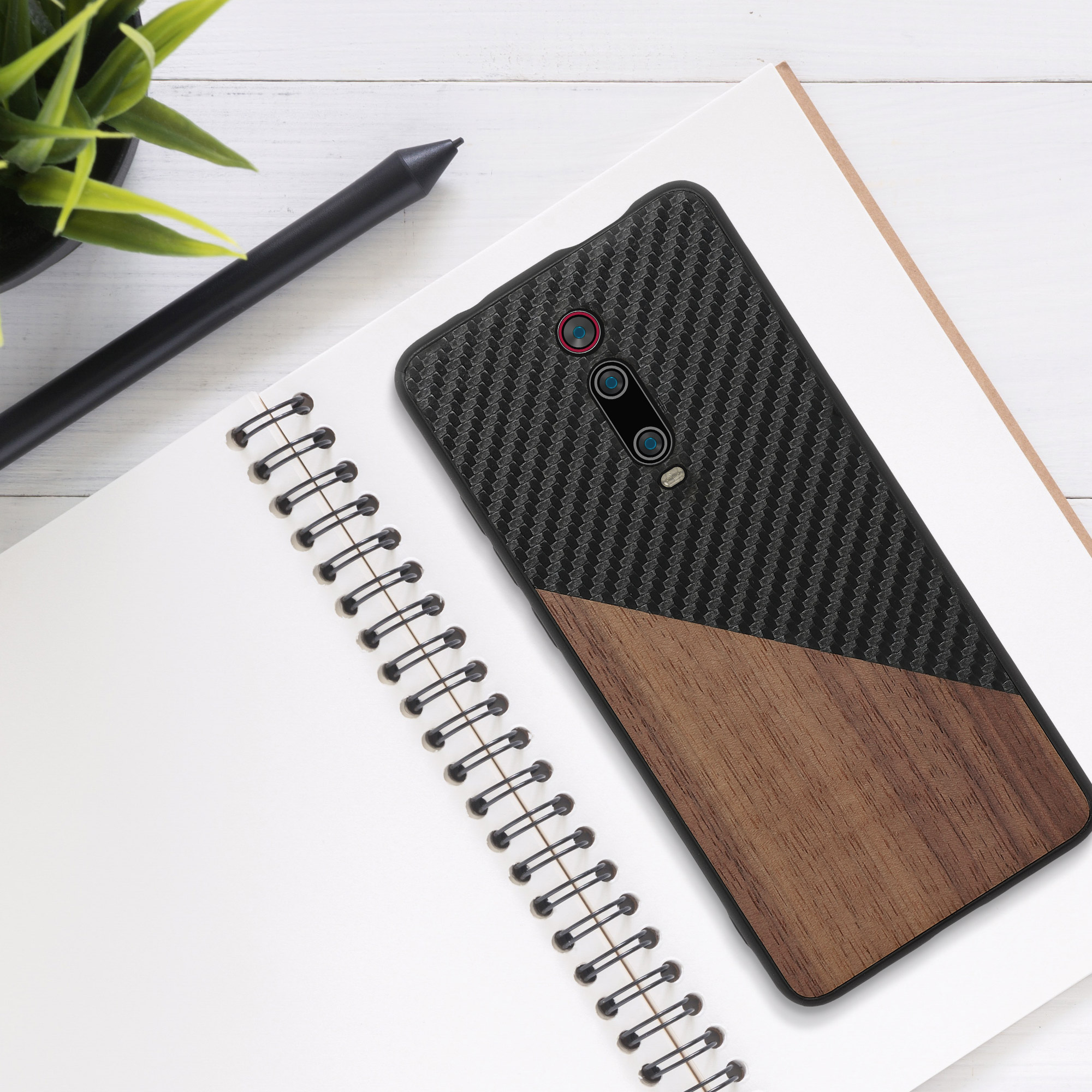 Dřevěný kryt kwmobile Xiaomi Mi 9T (Pro) / Redmi K20 (Pro), Two-Tone Wood Black / Dark Brown