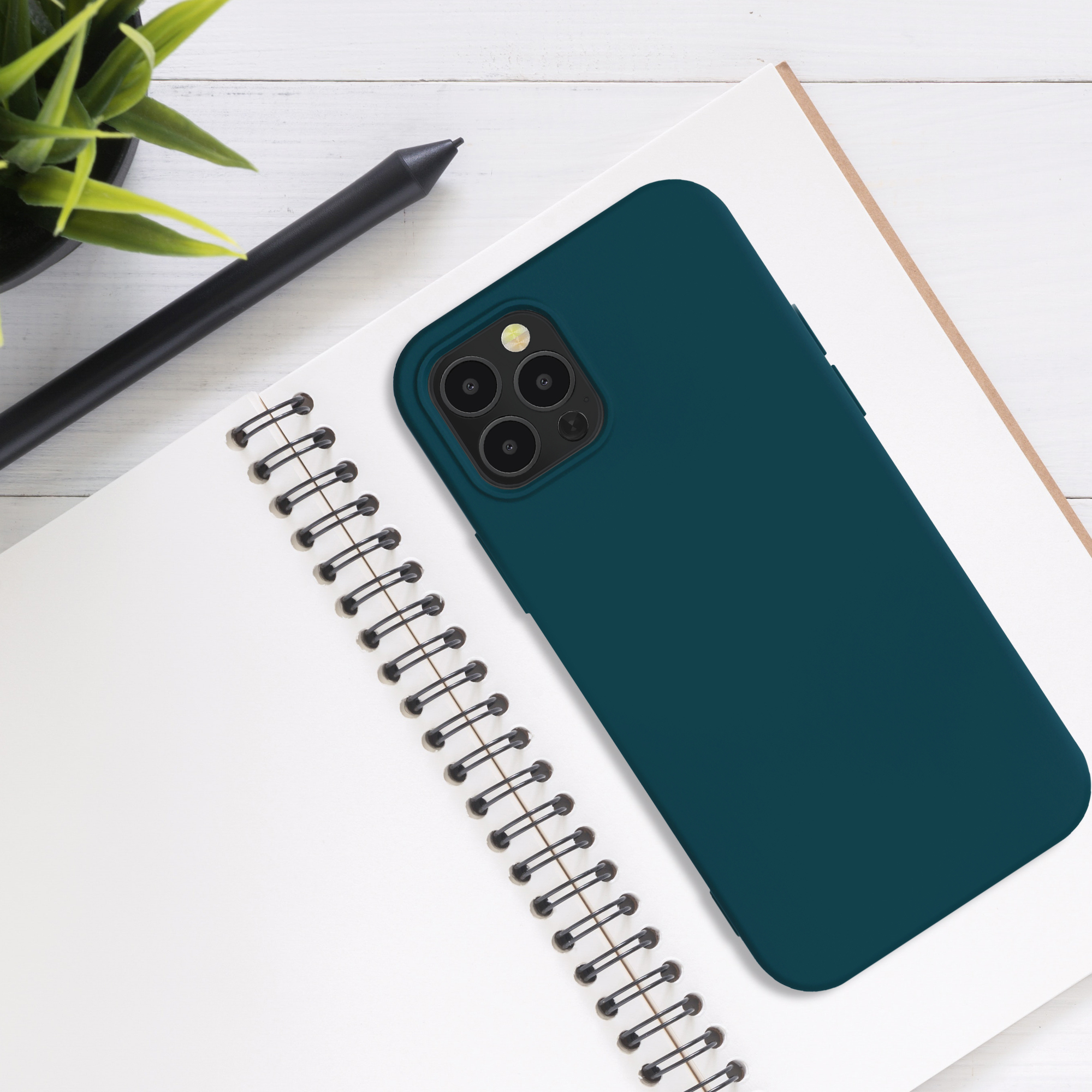 Kryt na mobil kwmobile iPhone 12 / iPhone 12 Pro Case - matná petrolejová