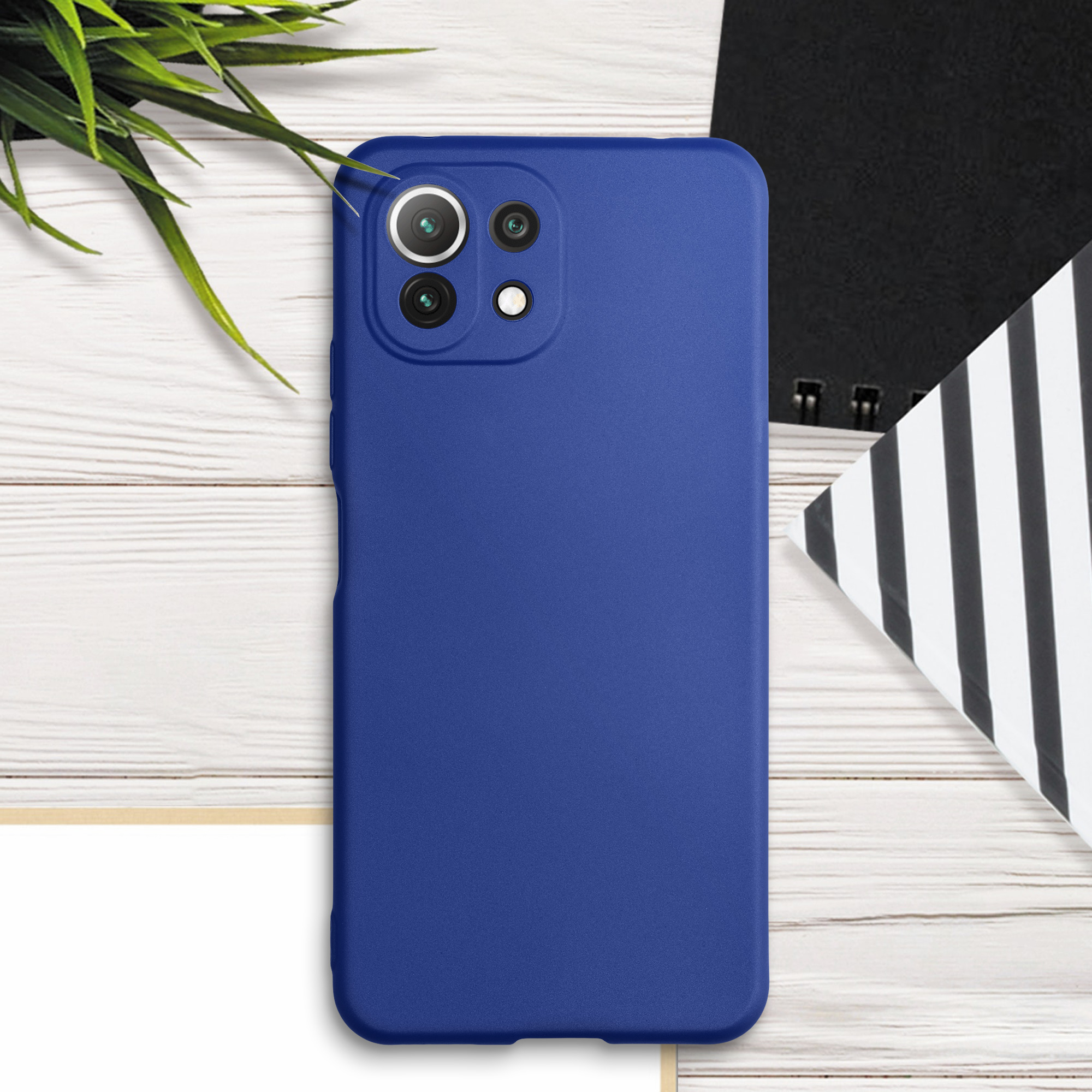 Metalický kryt na mobil Xiaomi 11 Lite NE kwmobile metalicky modrý