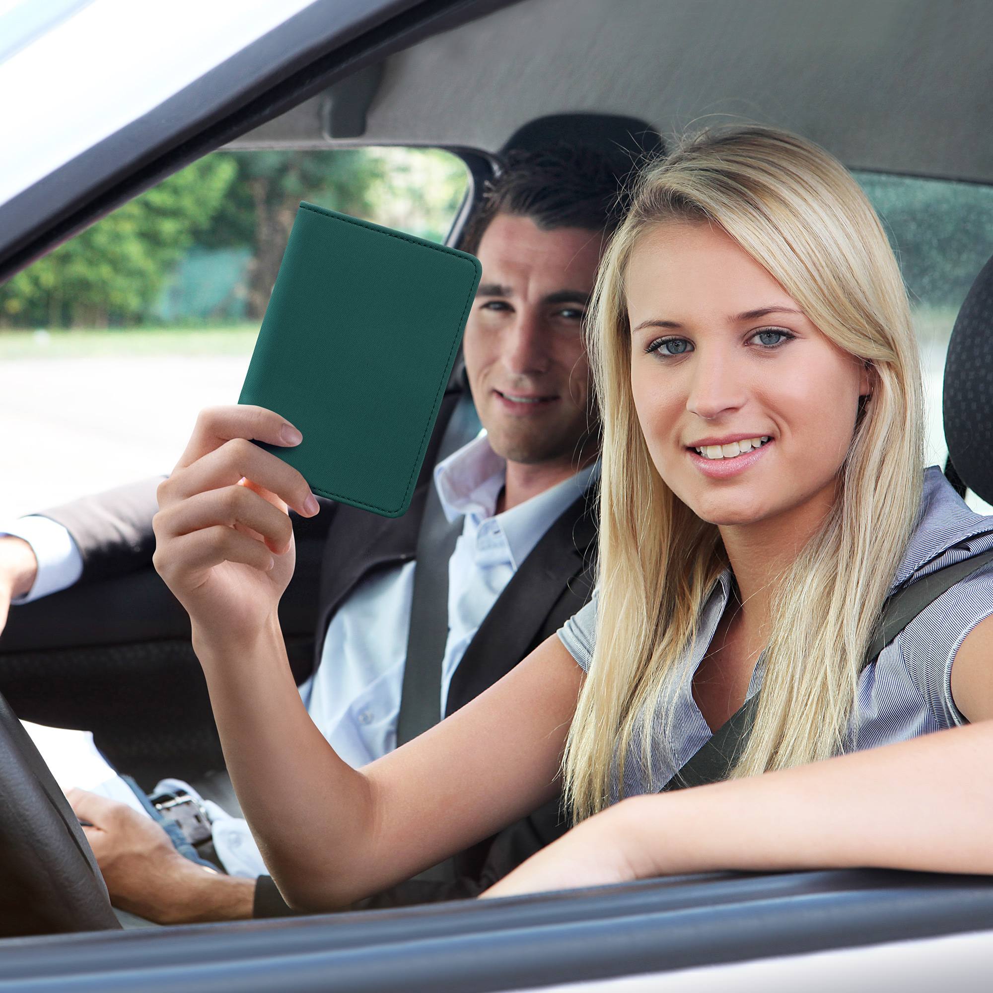 Obal na doklady od auta kwmobile neopren - 12 × 17,5 cm otevřené / 9,2 × 13 cm složené - petrolejová
