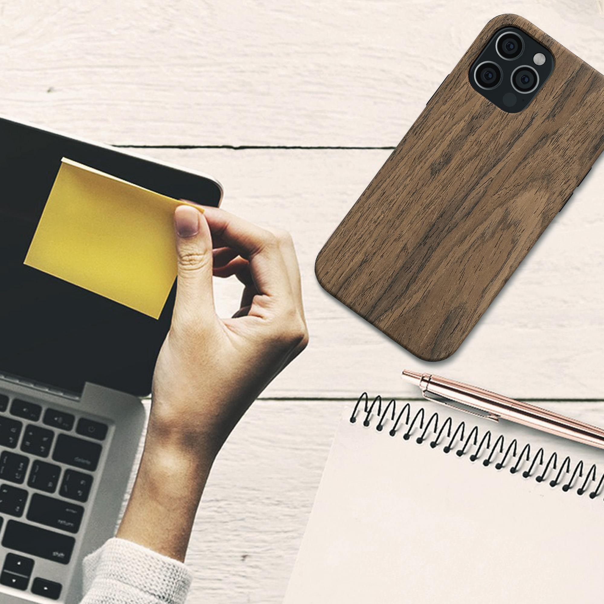 Kryt s dřevěným vzhledem kwmobile pro iPhone 12 / iPhone 12 Pro - brown