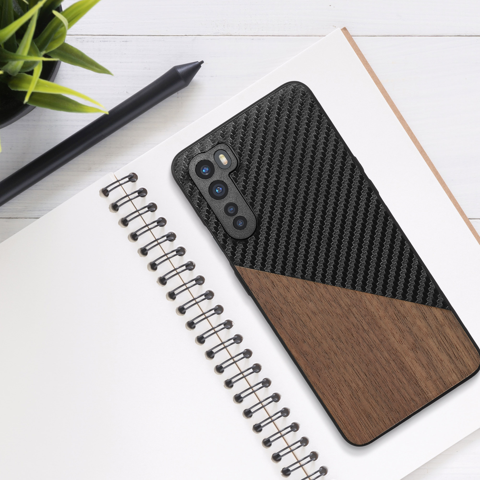 Kwmobile Dřevěný kryt OnePlus Nord tmavě hnědá / černá