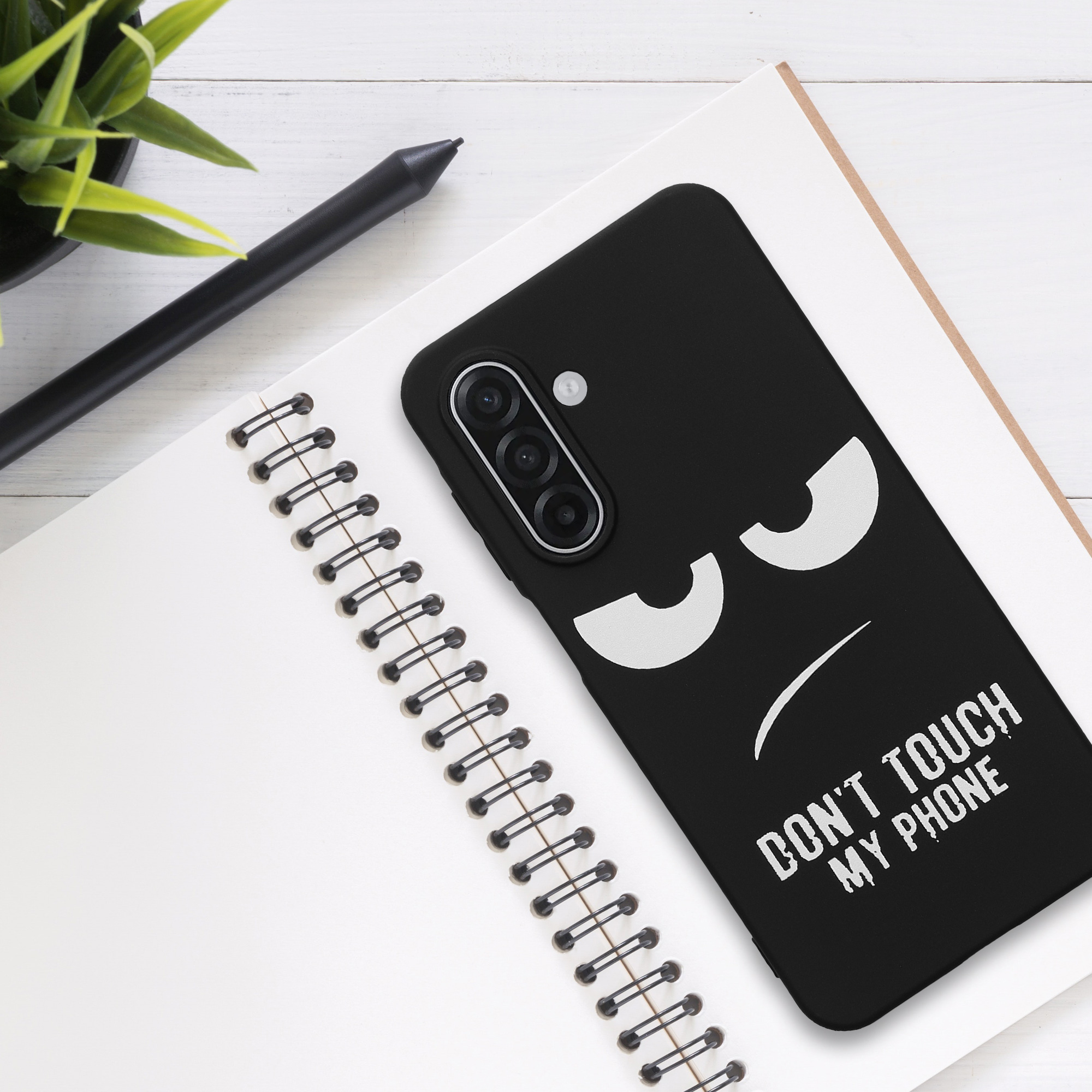 TPU silikonový kryt pro Samsung Galaxy A18 4G / 5G, měkký a protiskluzový kwmobile ‑ „nesahej na můj telefon“, bílá / černá