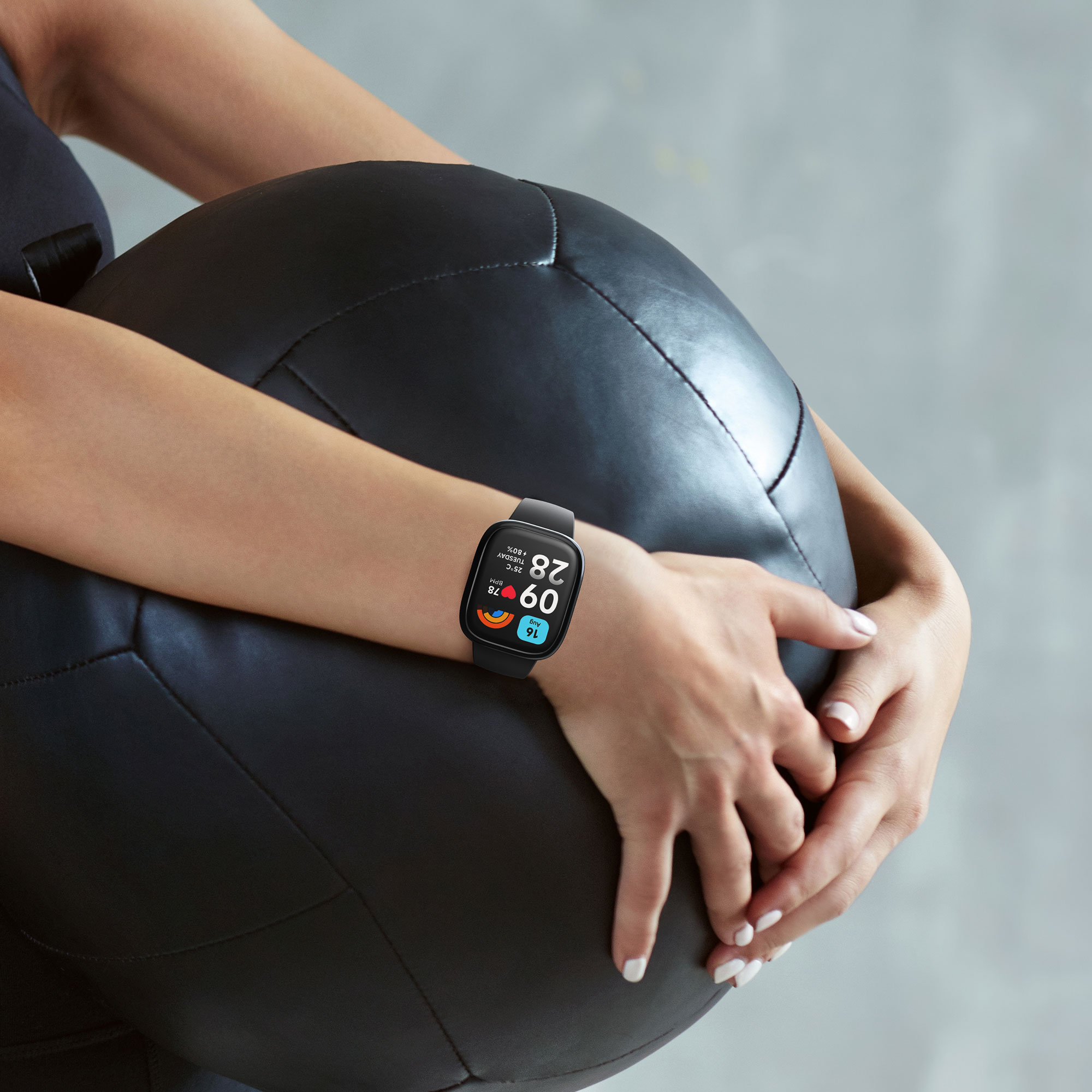 kwmobile ochranný kryt na chytré hodinky Redmi Watch 3 Active - černá / růžově zlatá