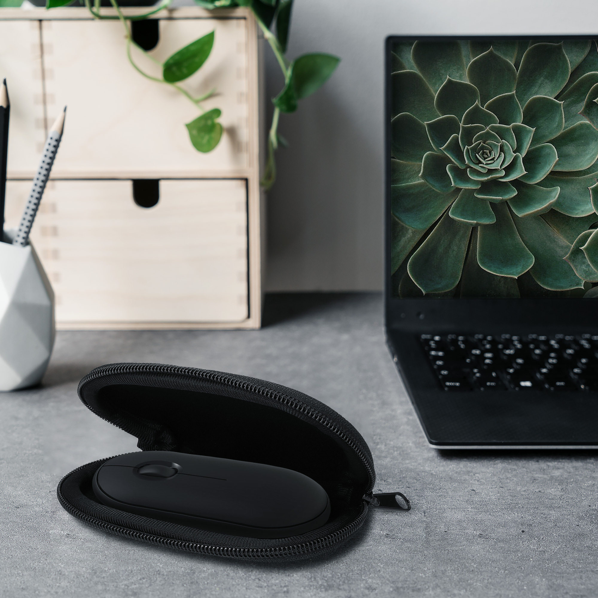 Pouzdro na myš Logitech Pebble kwmobile - White / Black