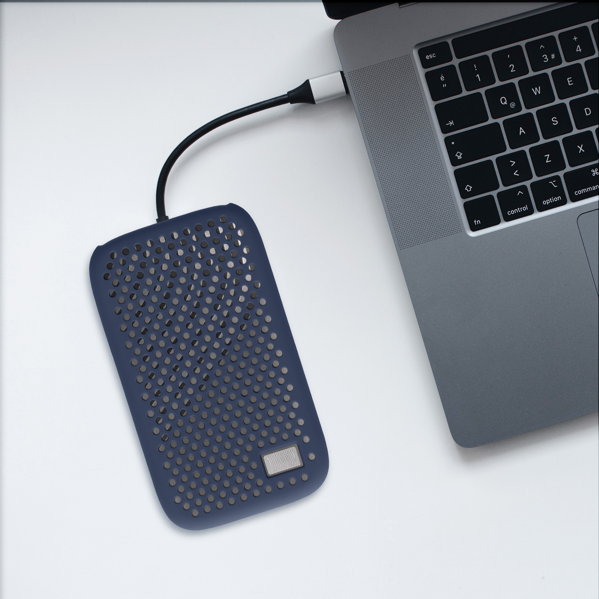 Kwmobile Obal na SSD WD My Passport SSD 500GB / 1T / 2T / 4T tmavě modrá