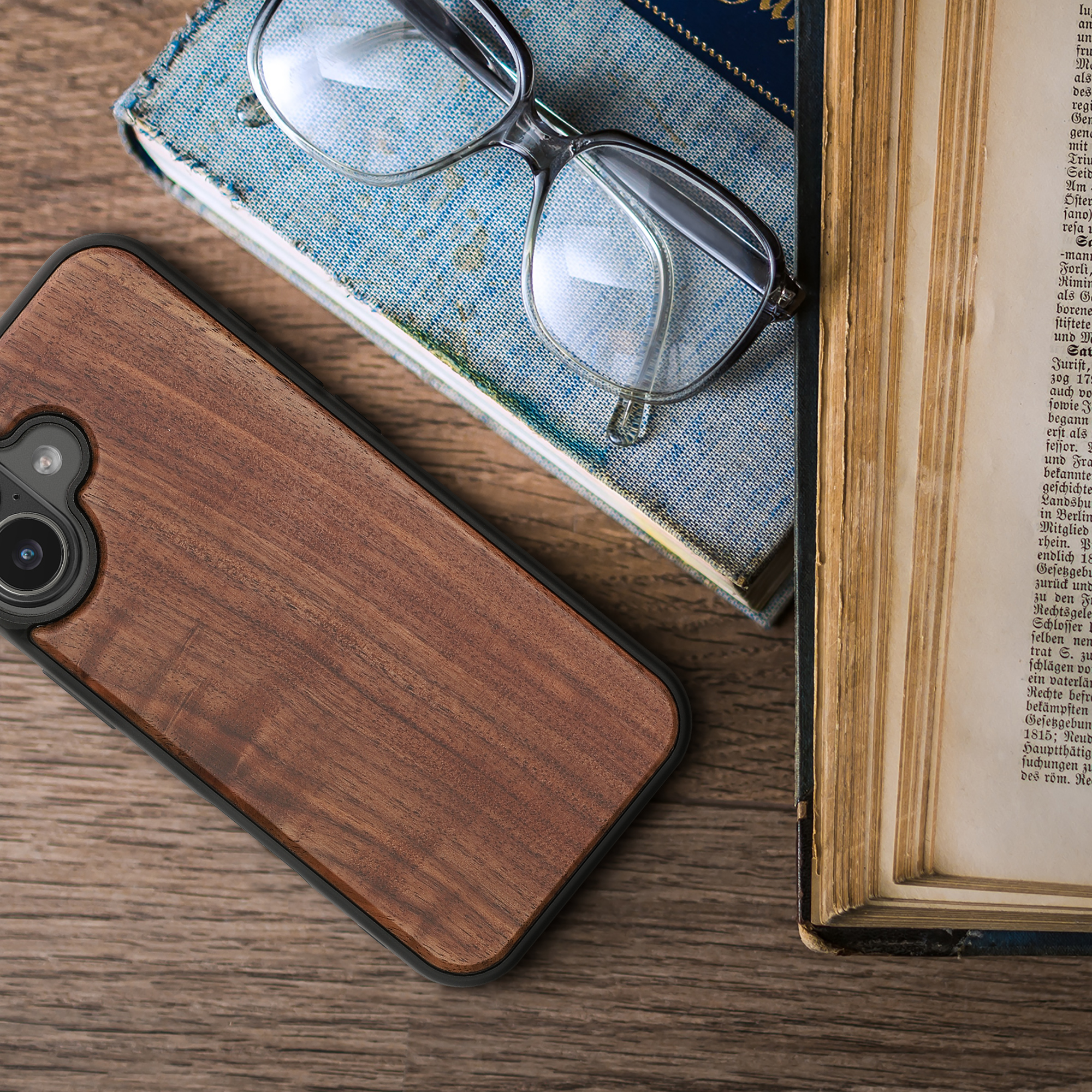 Dřevěný kryt Kwmobile pro iPhone 17 - tmavě hnědá