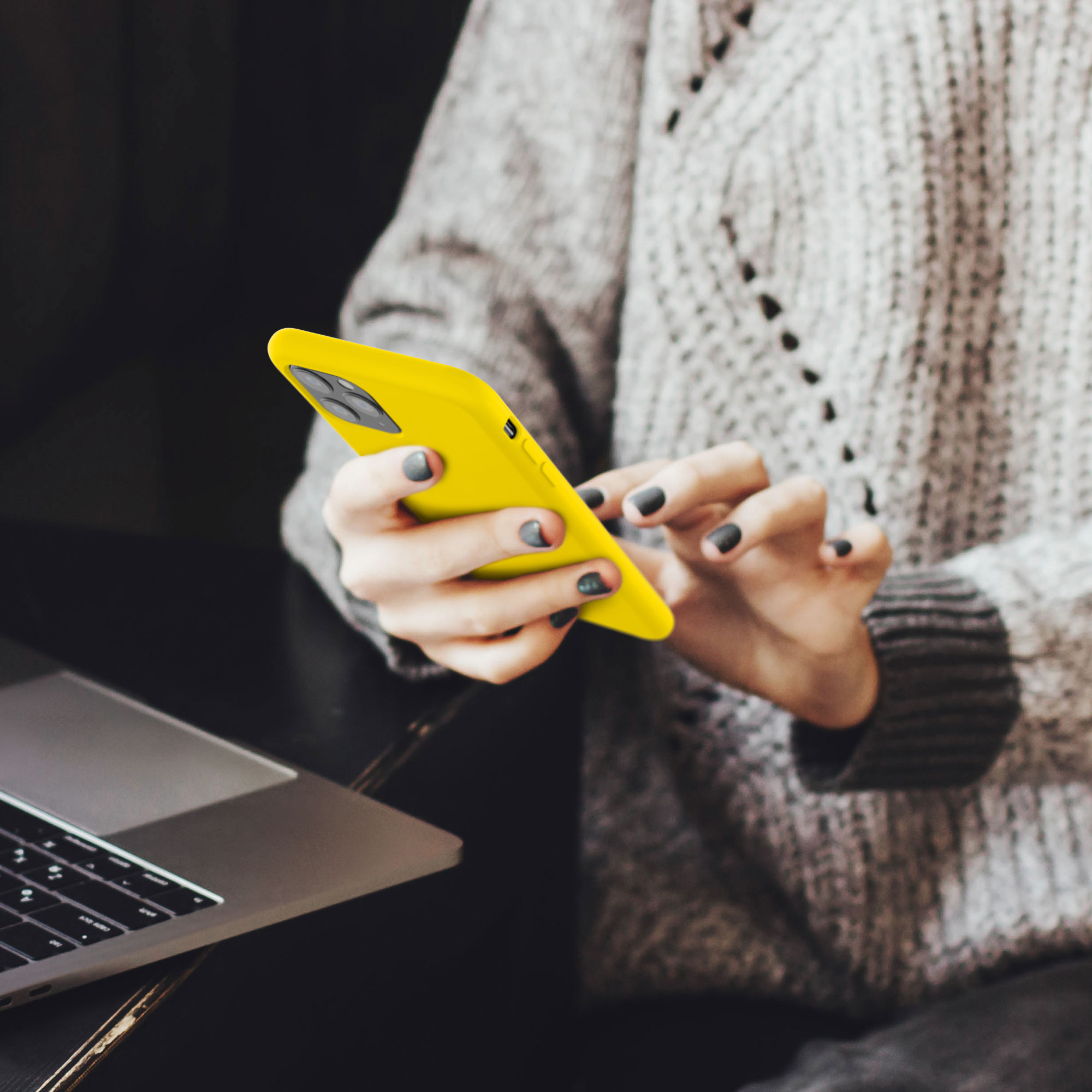 Kryt na mobil kwmobile iPhone 11 Pro - Wireless Charging Radiant Yellow