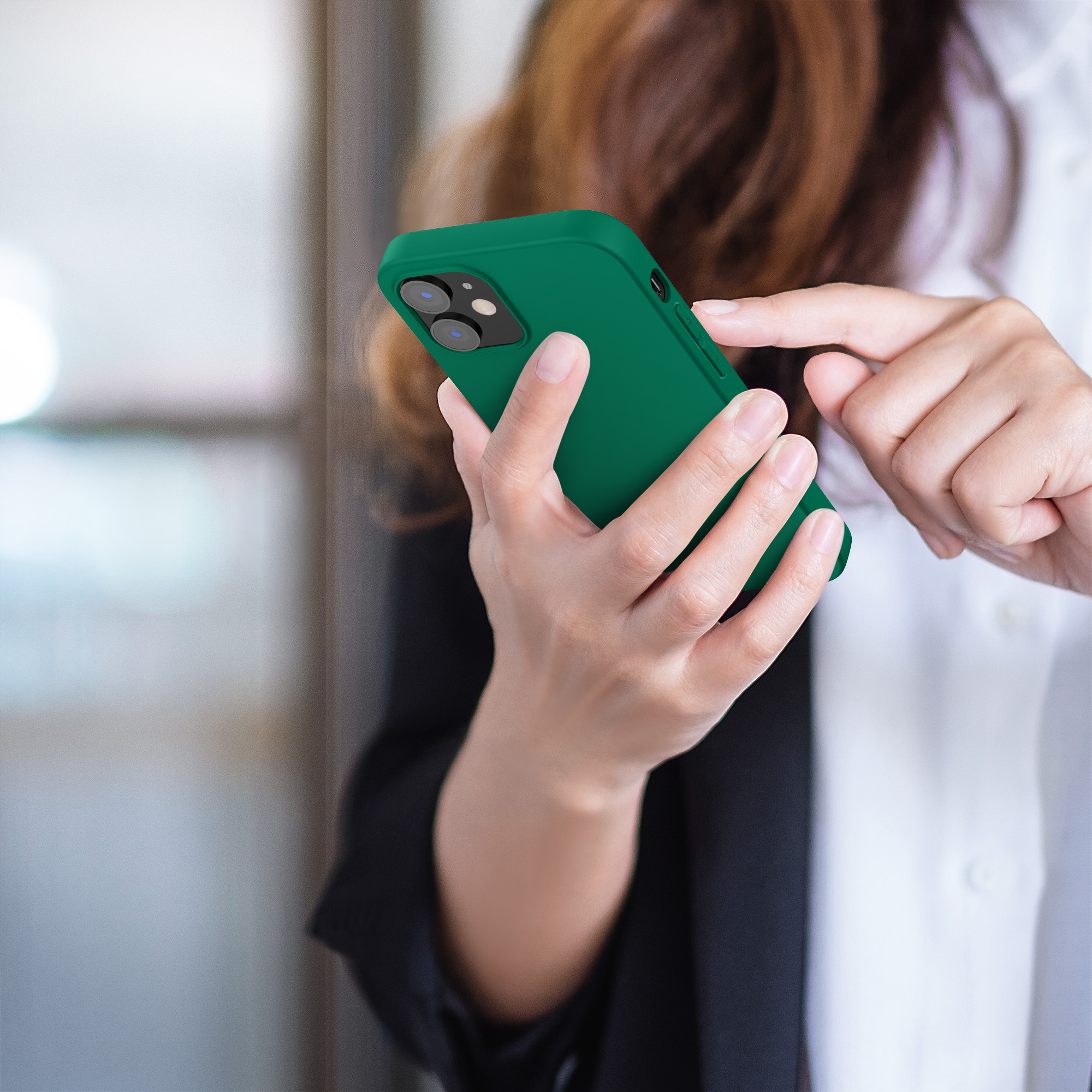 Kryt na mobil kwmobile iPhone 12 / iPhone 12 Pro - smaragdově zelená