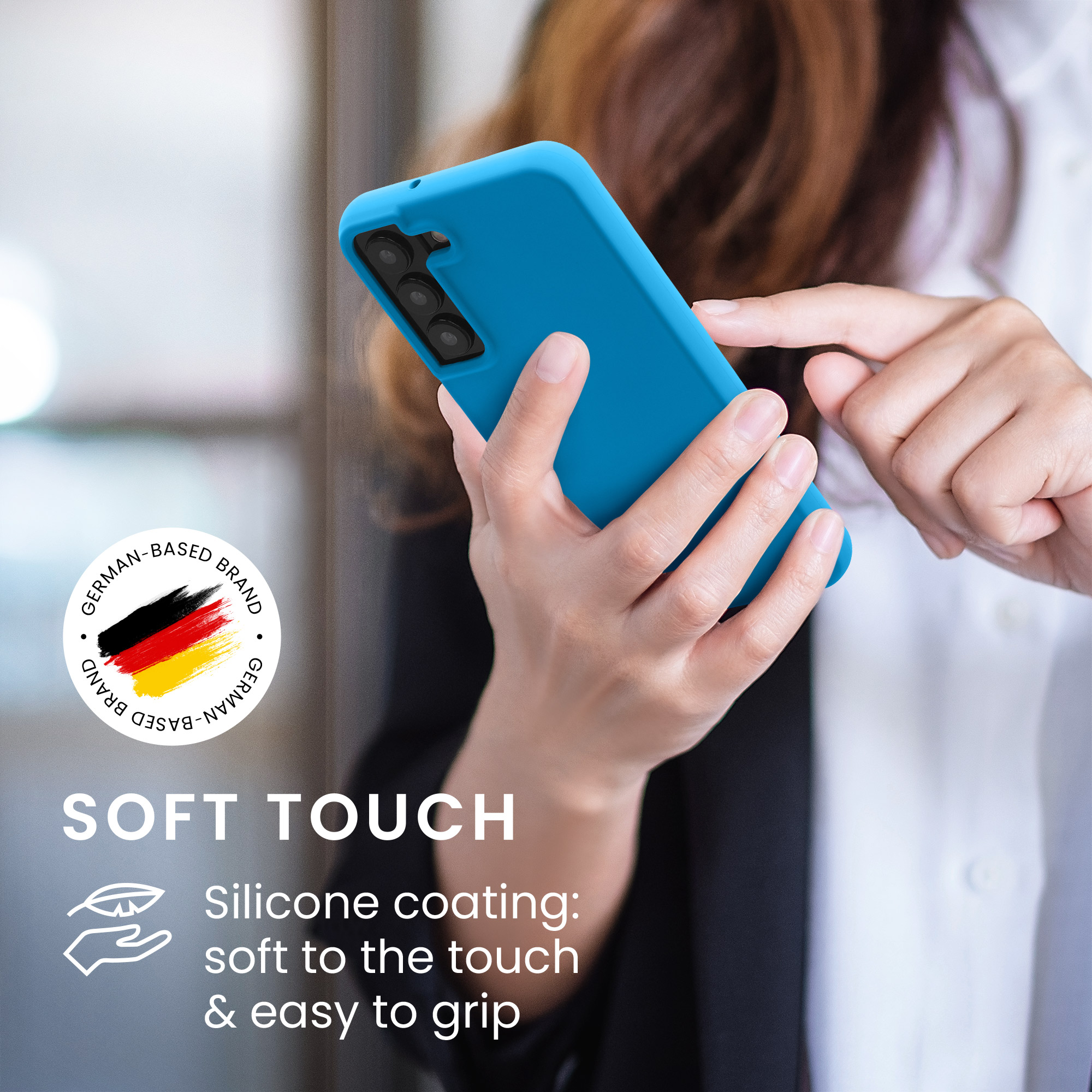 Kryt na mobil Galaxy S22 kwmobile Soft Cover zářivě modrá