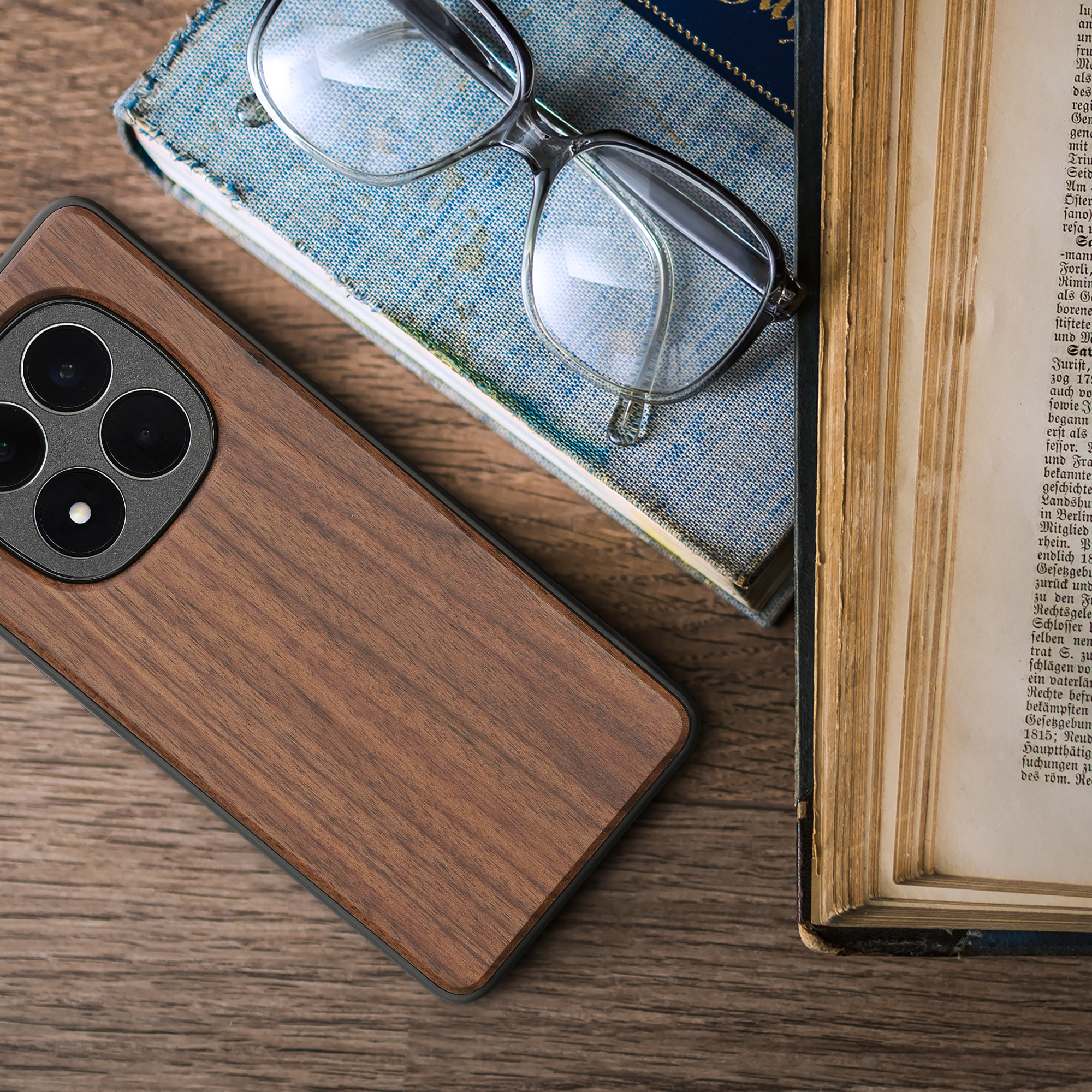 Dřevěné pouzdro pro Xiaomi Redmi Note 15 4G / 5G / Poco M8 5G kwmobile - tvrdý obal v tmavě hnědé barvě