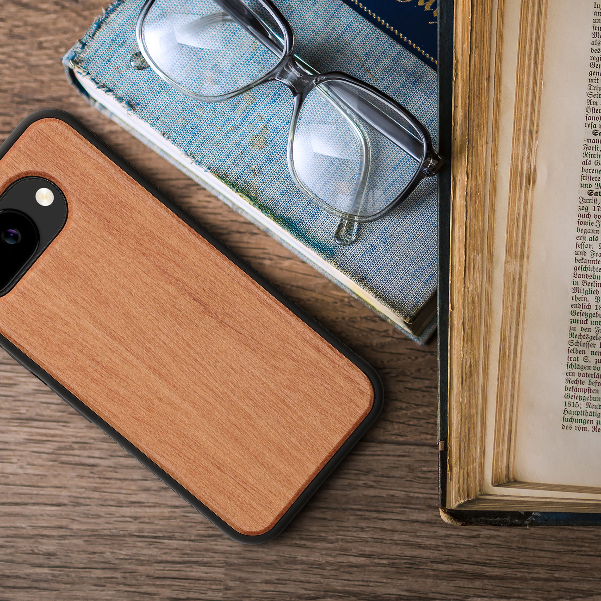 Dřevěné pouzdro pro Google Pixel 10a kwmobile - tvrdý obal v přírodní barvě