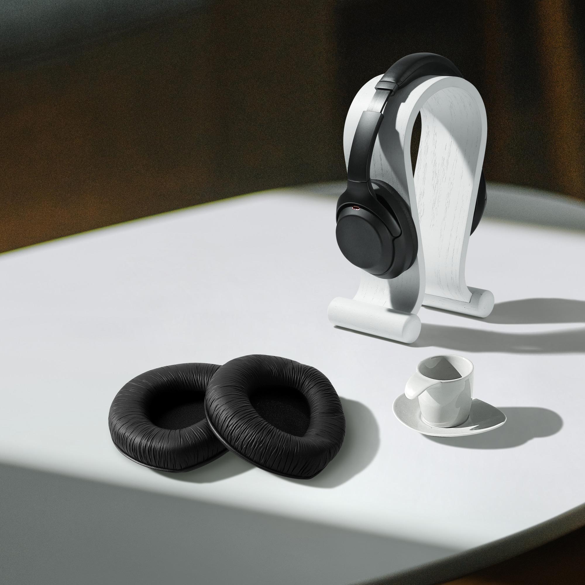 2x Náhradní náušníky / polstrování Sennheiser RS160 / RS170 / RS180 kwmobile - černá