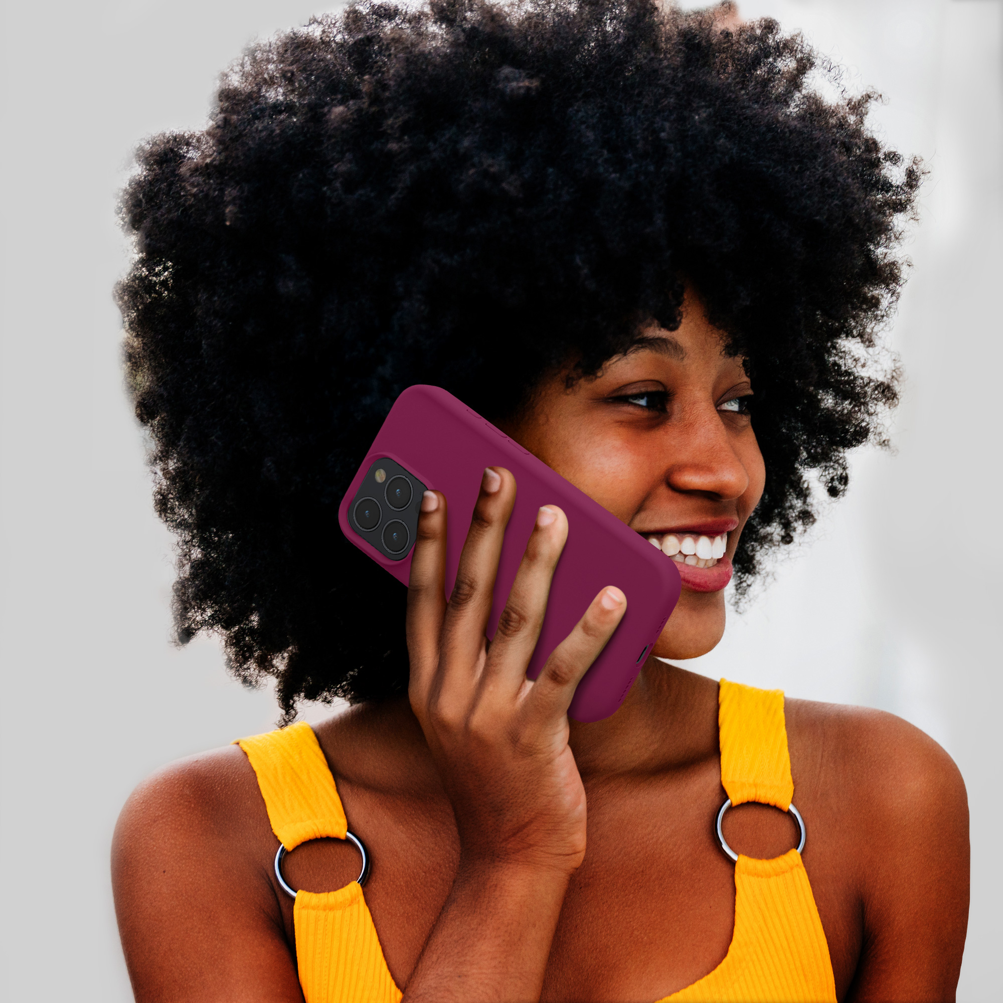 Silikonový kryt na mobil Apple iPhone 16 Pro kwmobile - červená