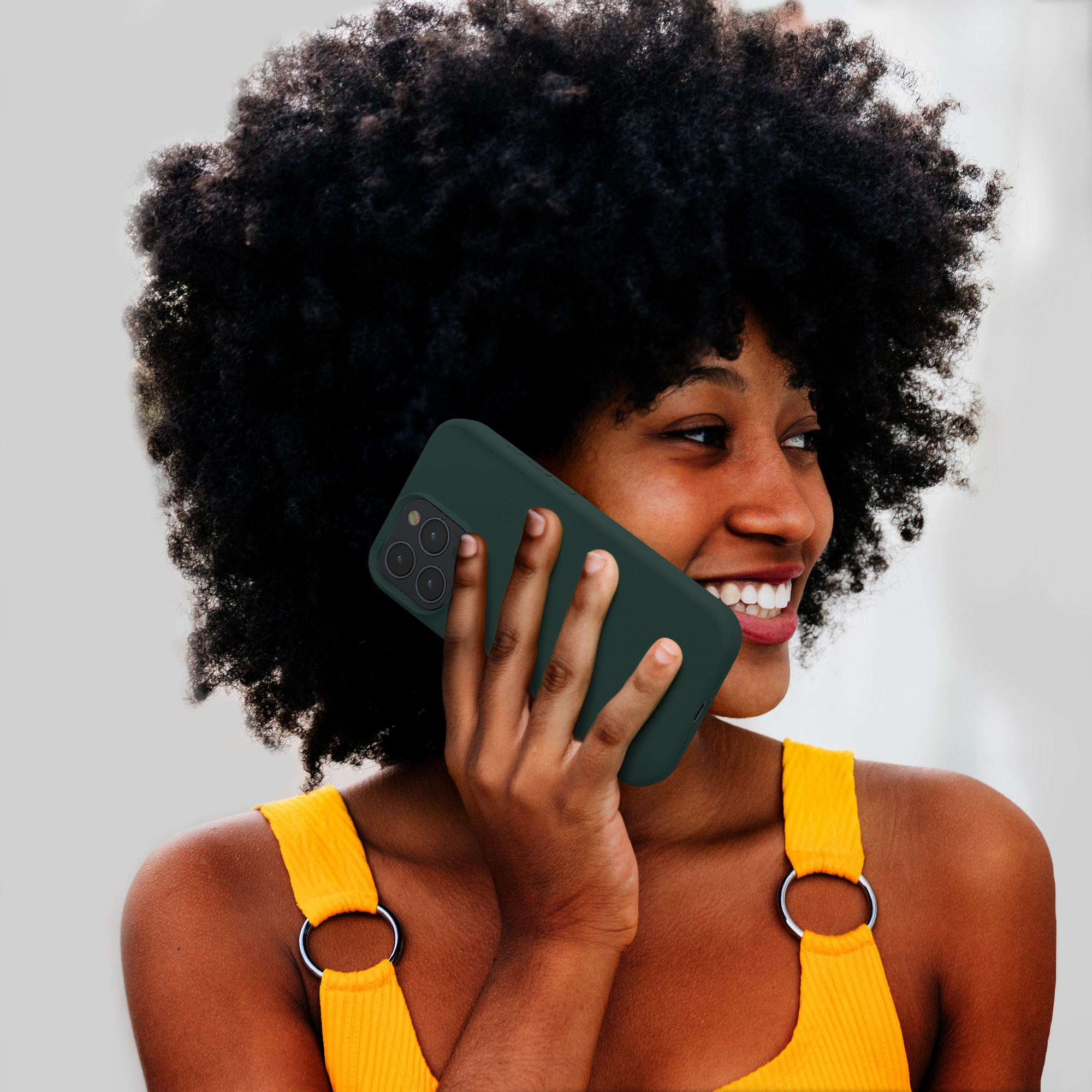 Silikonový kryt na mobil Apple iPhone 16 Pro kwmobile - zelená
