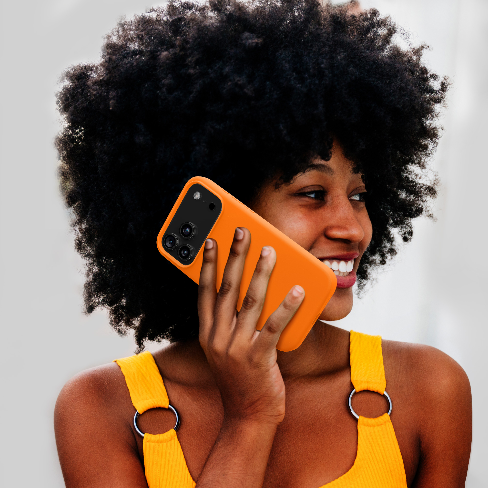 Silikonový kryt Kwmobile pro iPhone 17 Pro - fruity orange