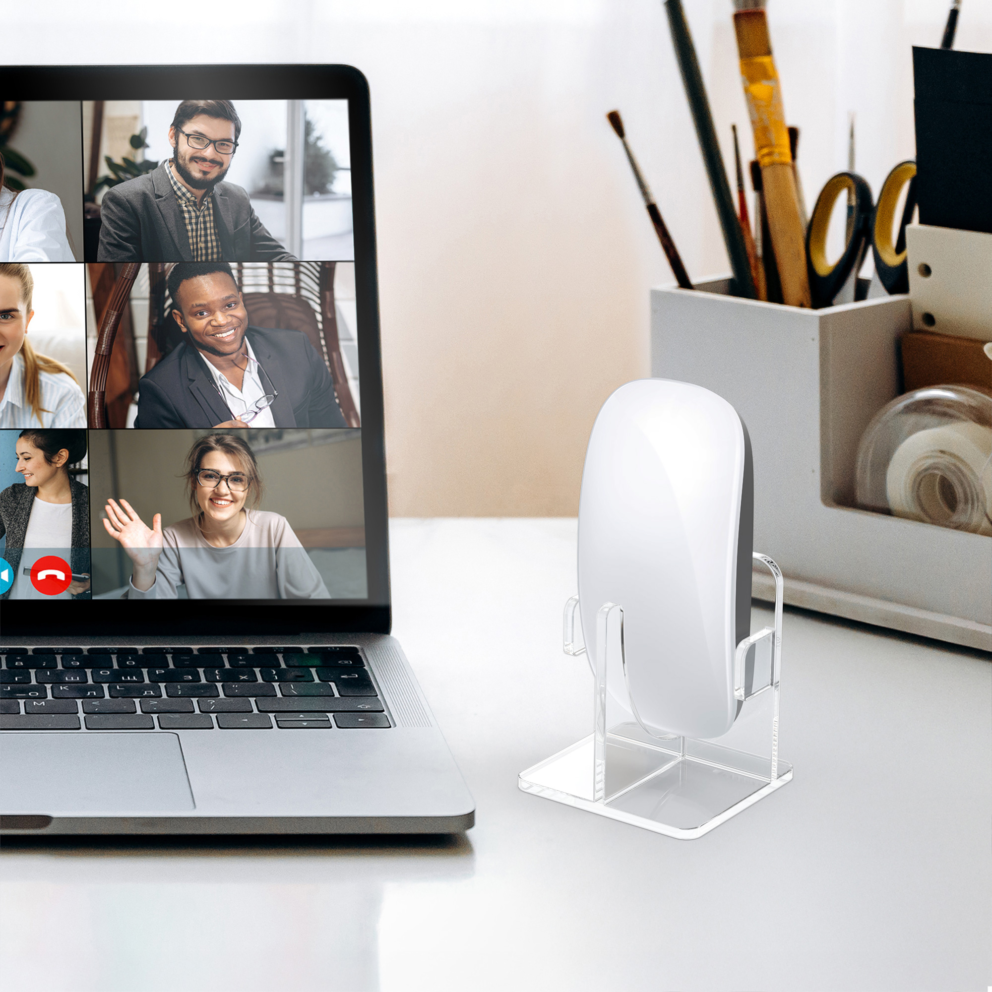Pouzdro pro Apple Magic Mouse 1 / Magic Mouse 2 / Logitech Pebble Wireless Stand kwmobile - výřezy pro nabíjení ve svislé poloze