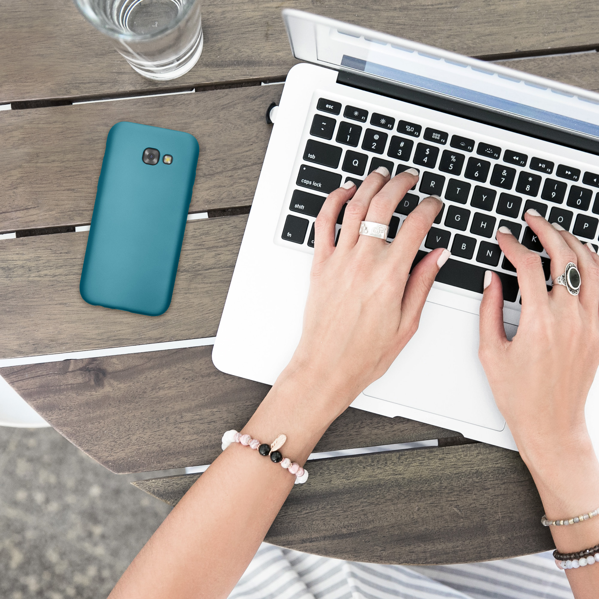 Kryt na mobil Samsung Galaxy A5 (2017) kwmobile TPU metalický Metalická karibská modrá