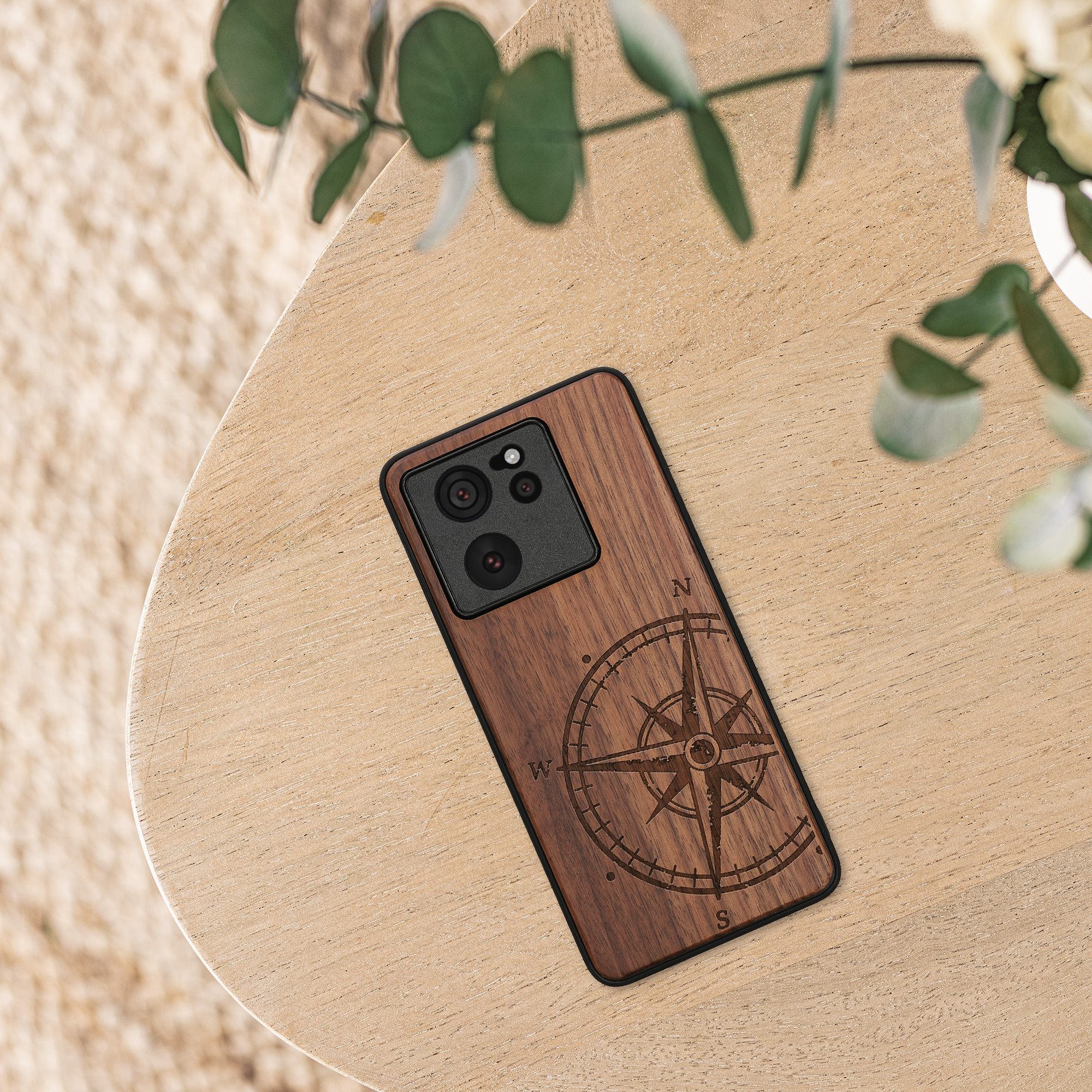Kryt na mobil Xiaomi 13T / 13T Pro kwmobile dřevěný tmavě hnědá