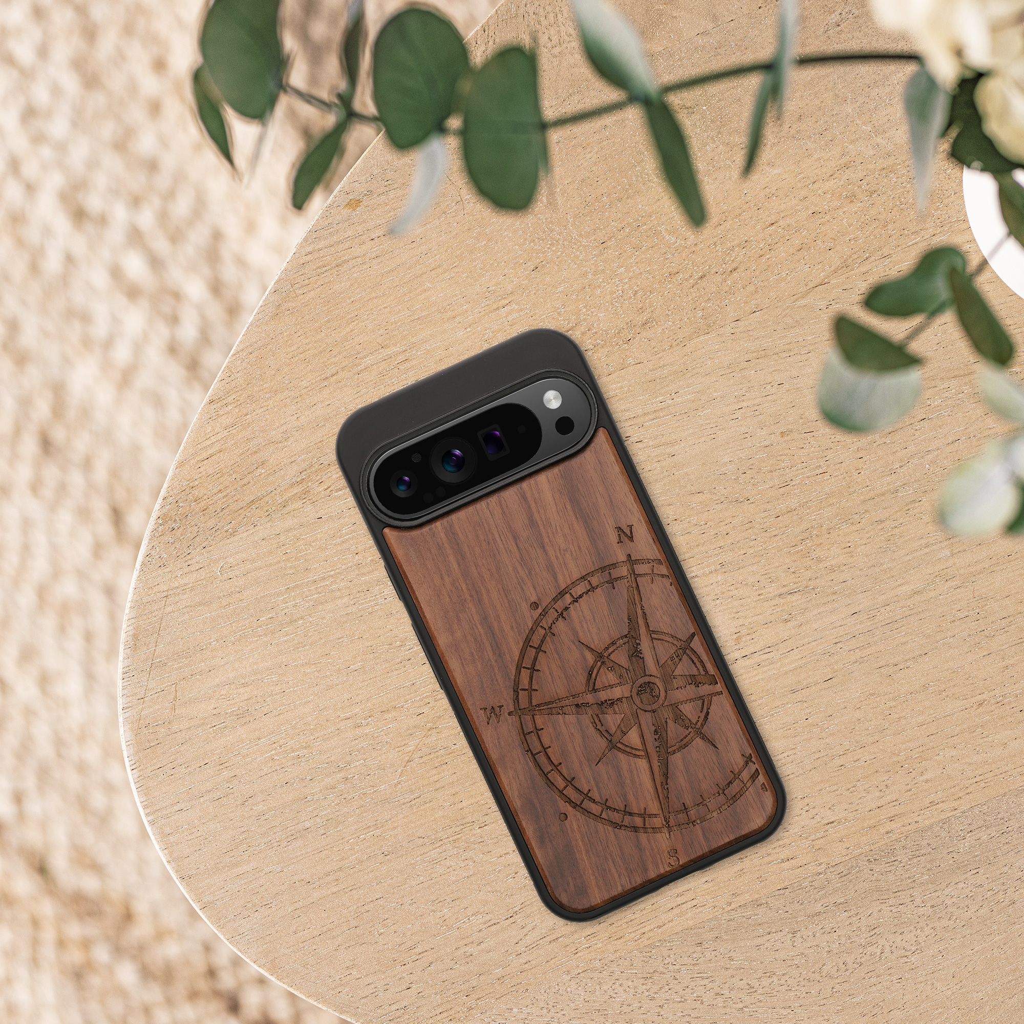 Dřevěný kryt kwmobile pro Google Pixel 9 Pro XL - tmavě hnědá
