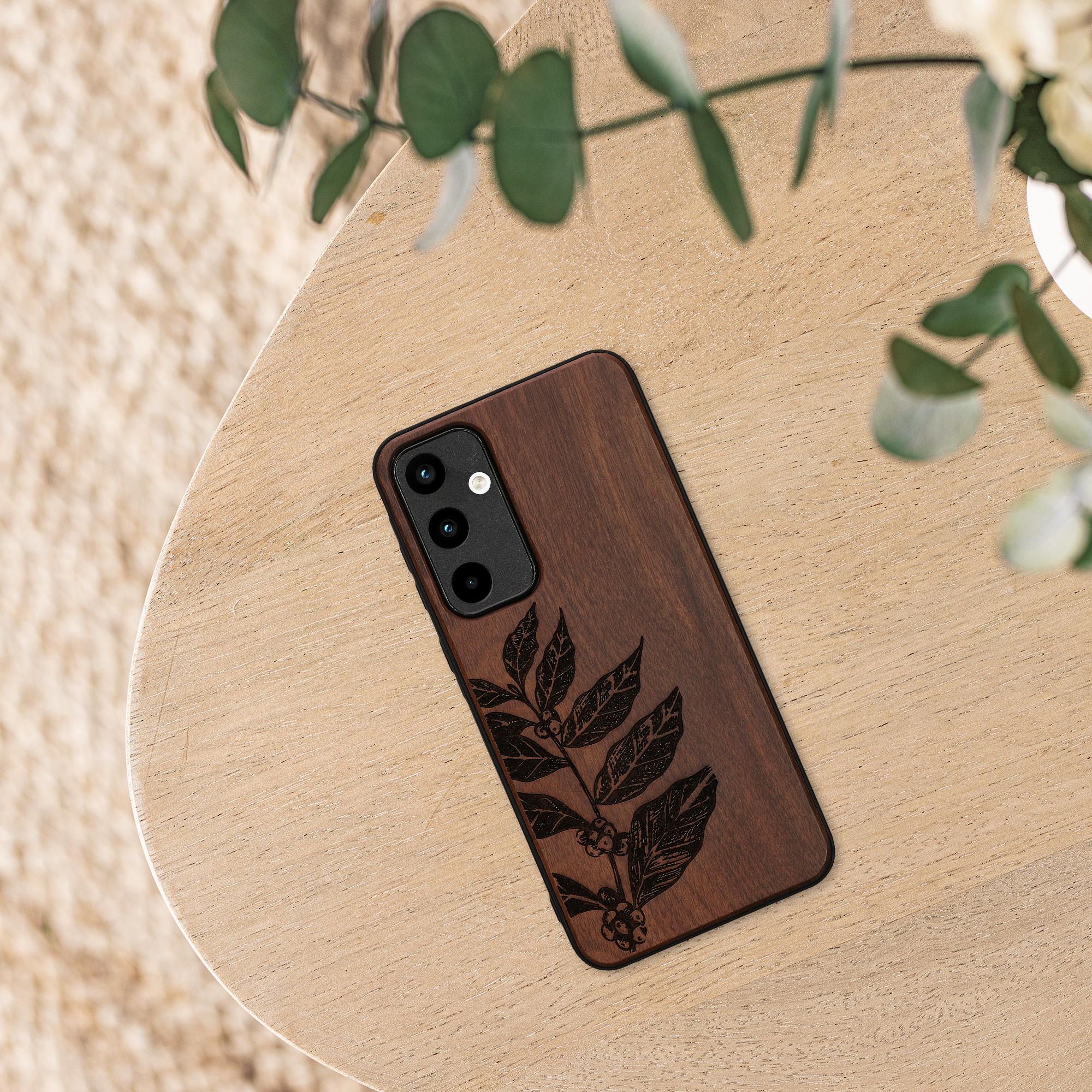 Dřevěný kryt na mobil Samsung Galaxy A55 5G kwmobile TPU rámeček Tmavě hnědá