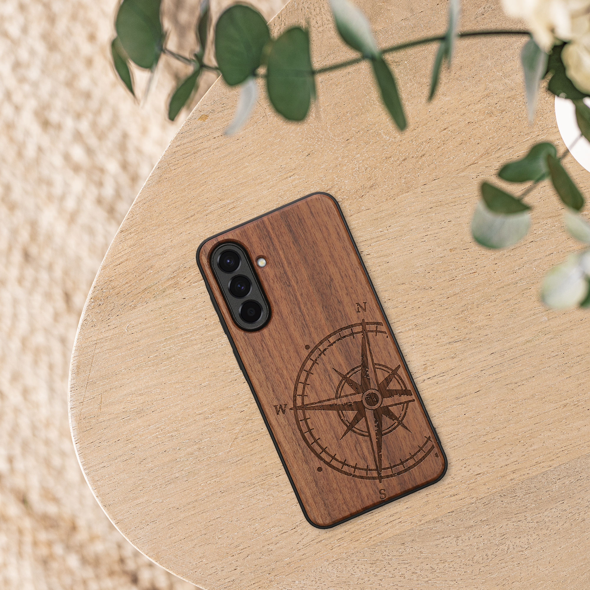 Dřevěný kryt na mobil Samsung Galaxy A56 5G kwmobile TPU rámeček Tmavě hnědá